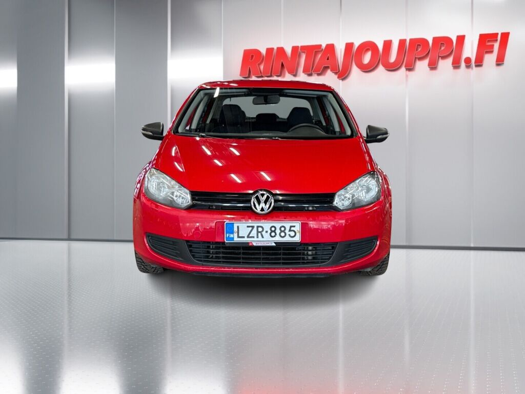 Volkswagen Golf 2011 Punainen