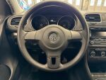Volkswagen Golf 2011 Punainen