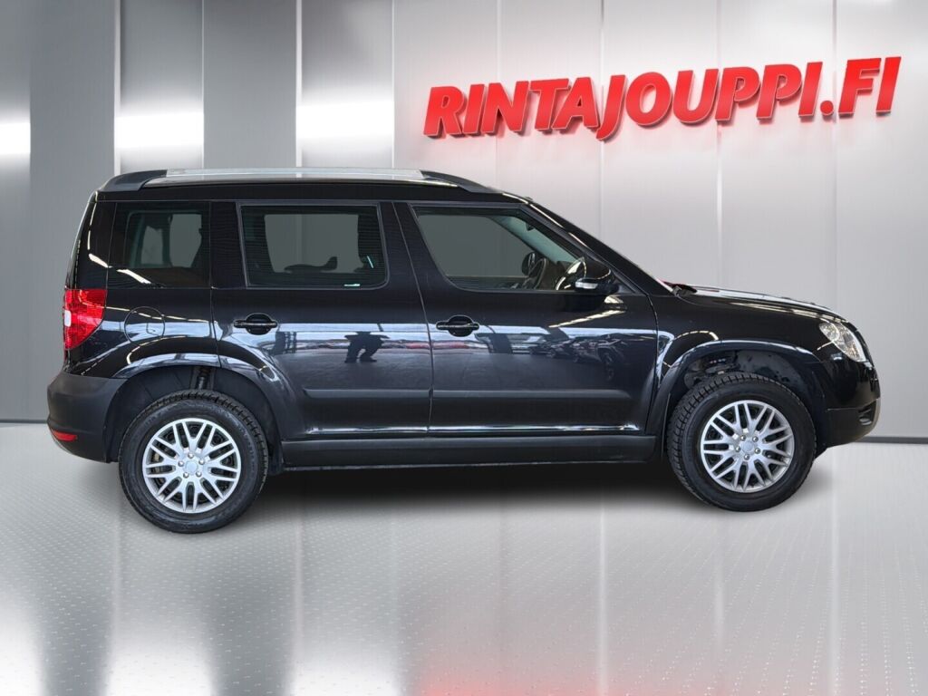 Skoda Yeti 2012 Musta