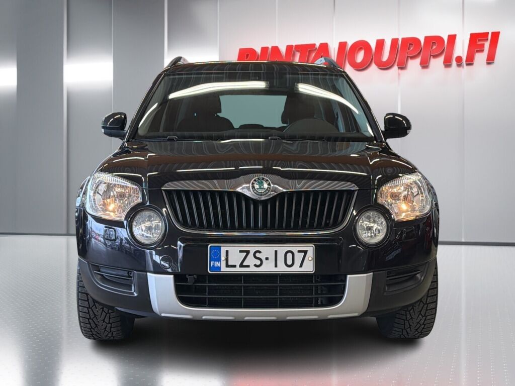 Skoda Yeti 2012 Musta