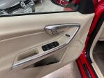 Volvo S60 2011 Punainen