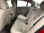 Volvo S60 2011 Punainen