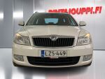 Skoda Octavia 2012 Valkoinen