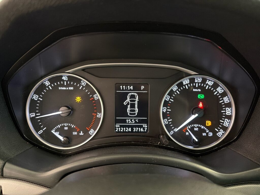 Skoda Octavia 2012 Valkoinen