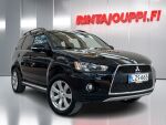 Mitsubishi Outlander 2011 Musta