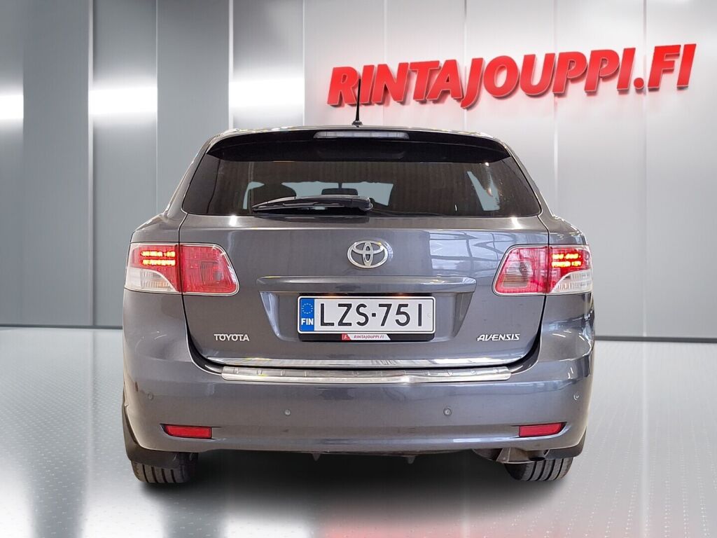 Toyota Avensis 2011 Harmaa