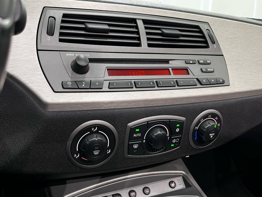 BMW Z4 2003 Punainen