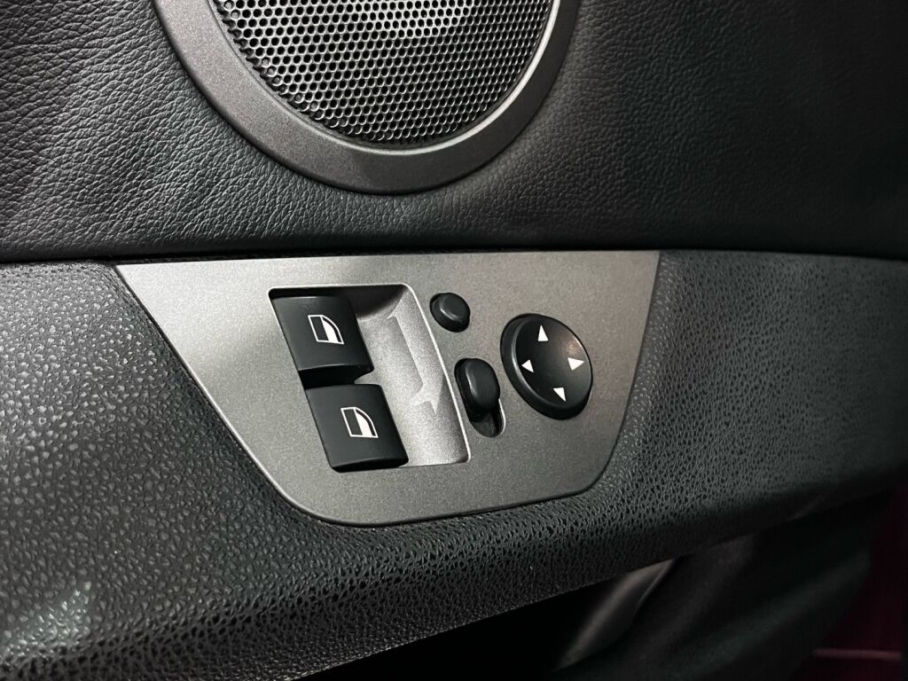 BMW Z4 2003 Punainen