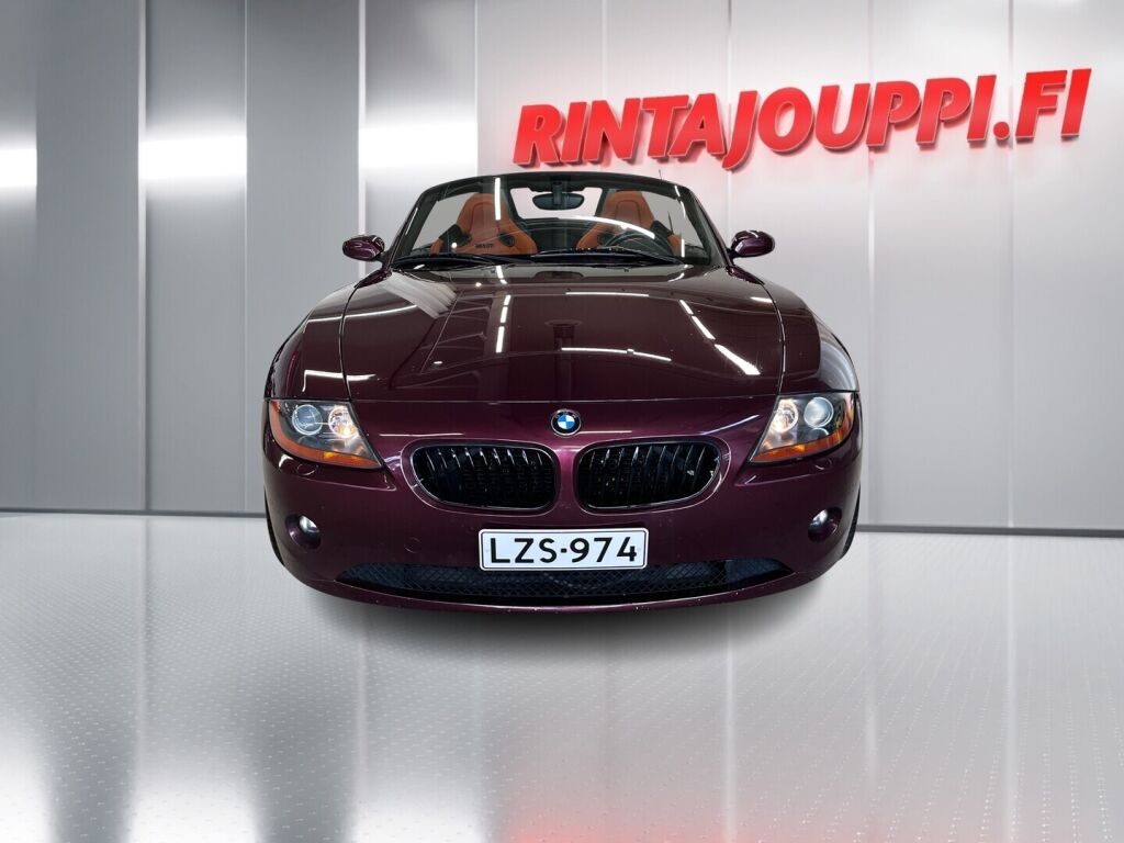 BMW Z4 2003 Punainen