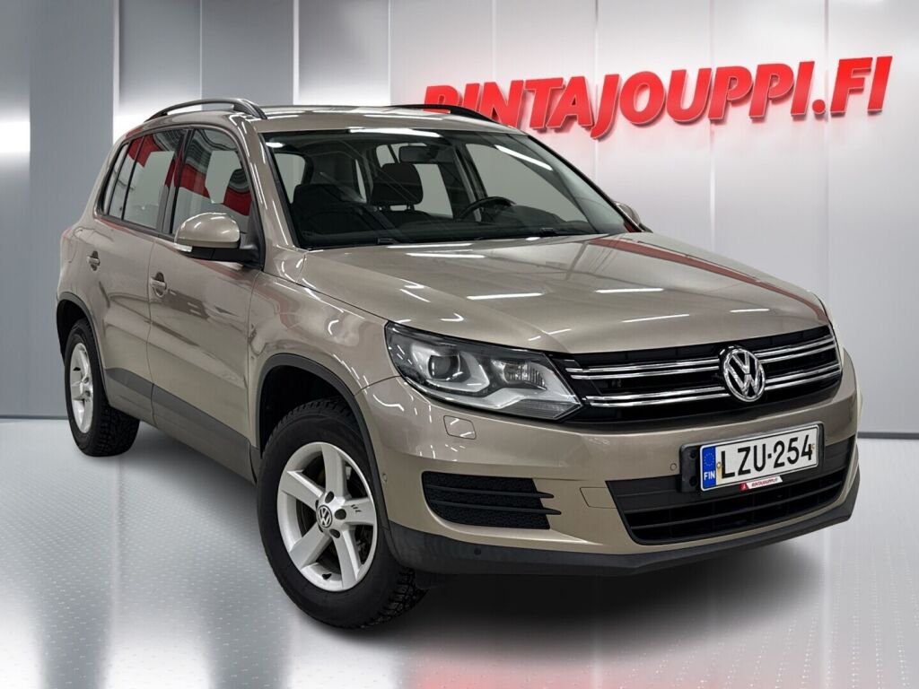 Volkswagen Tiguan 2012 Ruskea (beige)