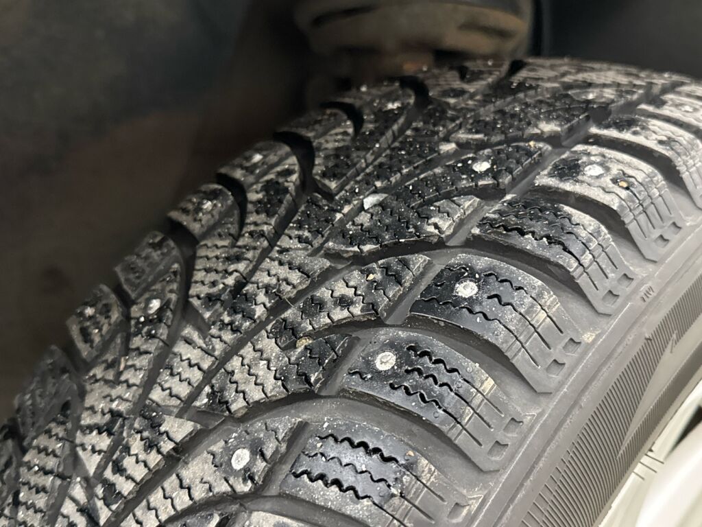 Volkswagen Tiguan 2012 Ruskea (beige)