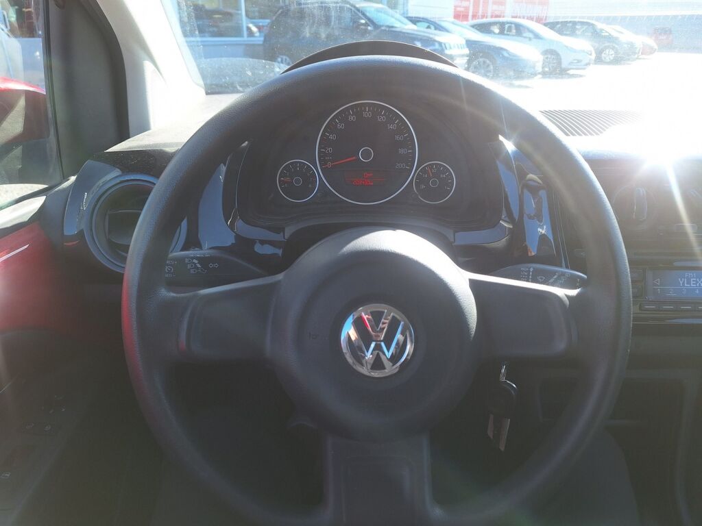 Volkswagen up! 2012 Punainen