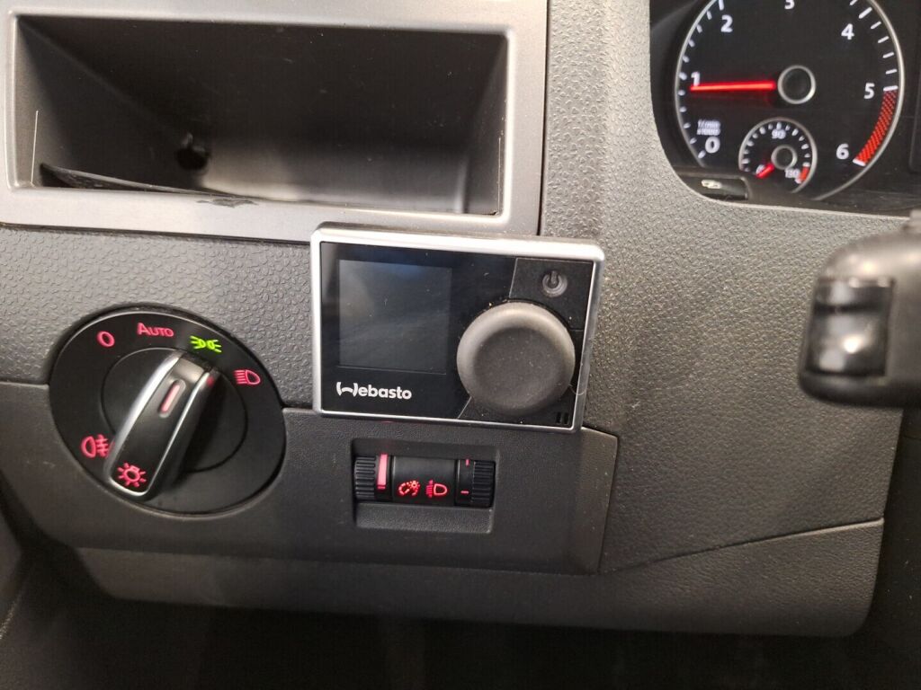 Volkswagen Caravelle 2012 Harmaa