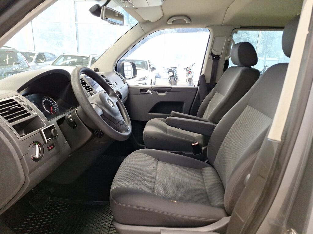 Volkswagen Caravelle 2012 Harmaa