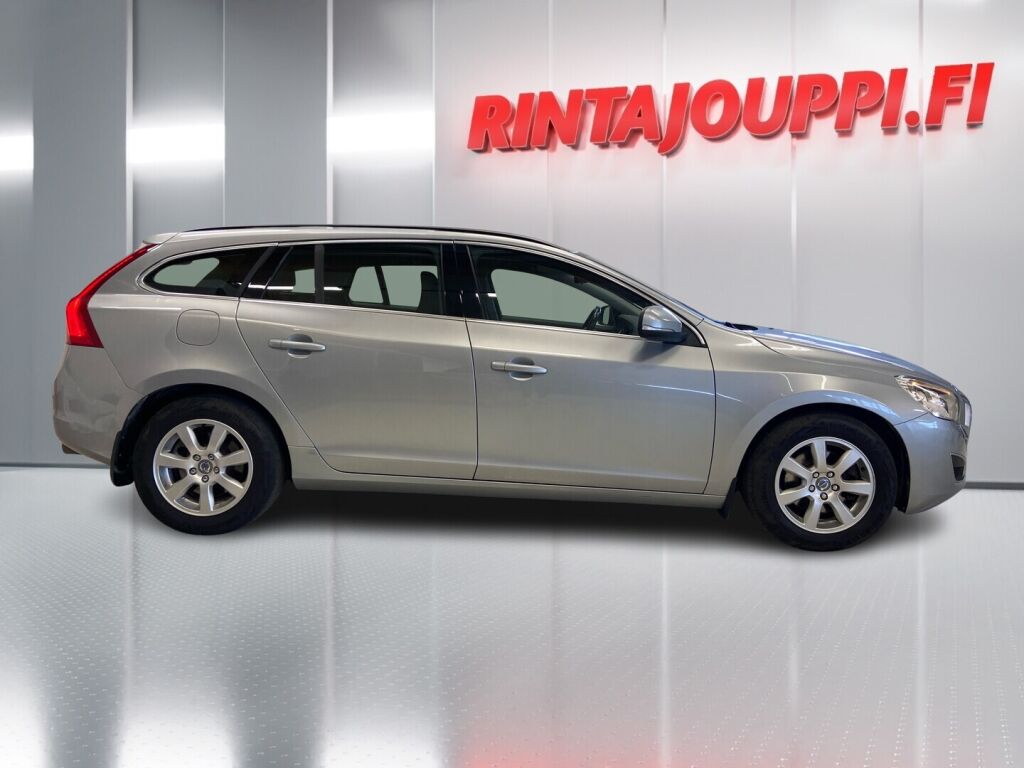 Volvo V60 2012 Harmaa