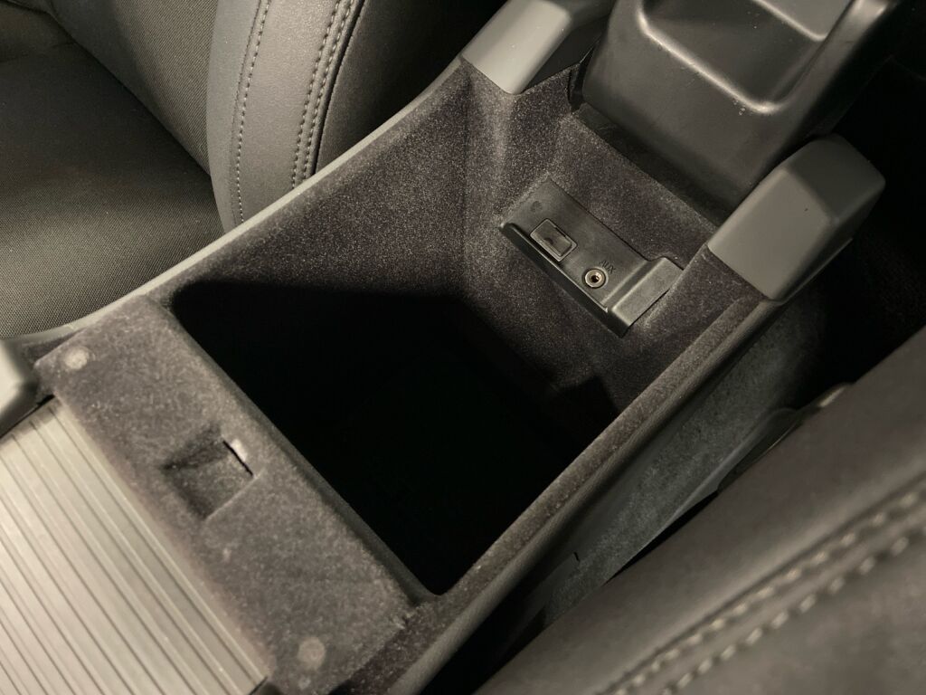 Volvo V60 2012 Harmaa
