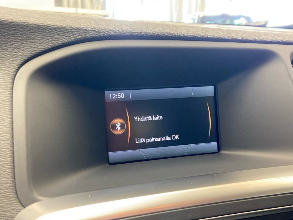 Volvo V60 2012 Harmaa