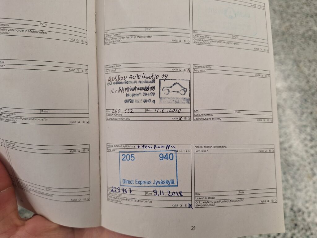 Ford Mondeo 2012 Musta