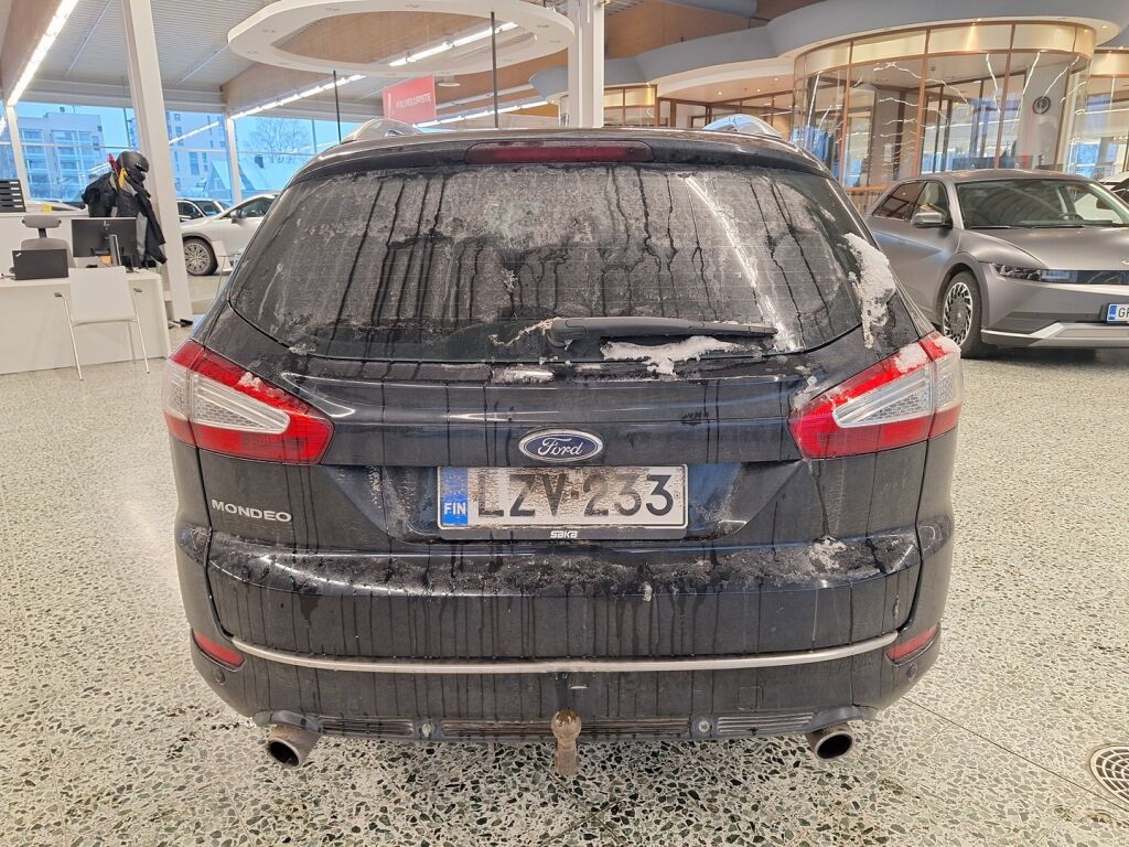 Ford Mondeo 2012 Musta