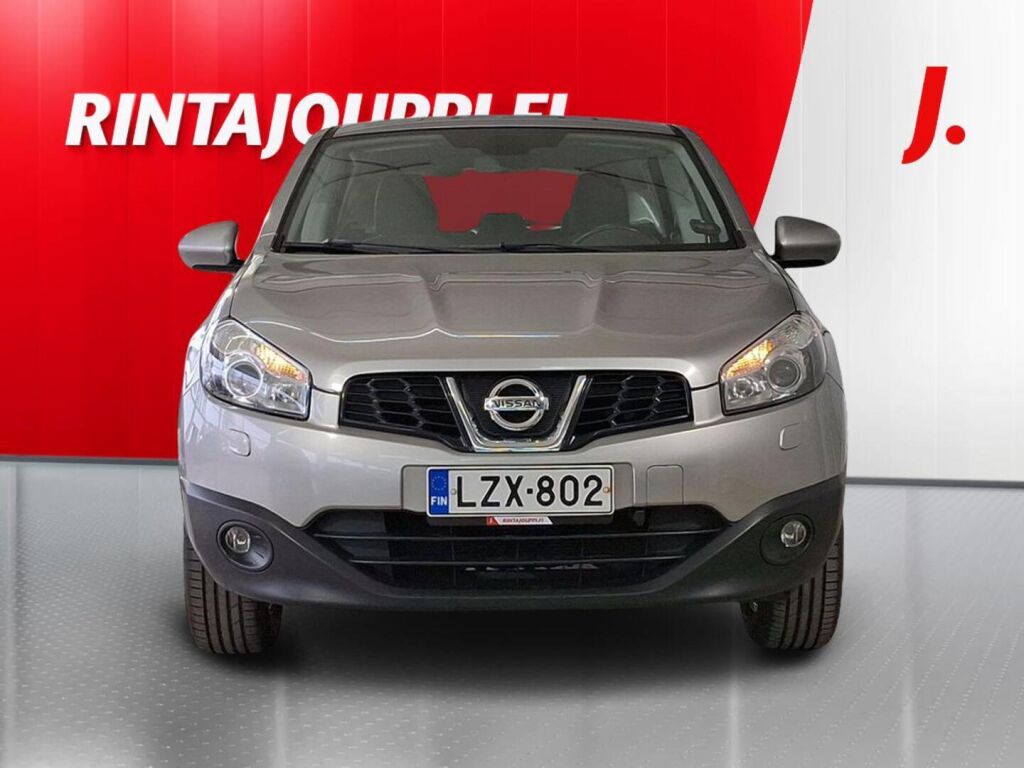 Nissan Qashqai 2012 Hopea