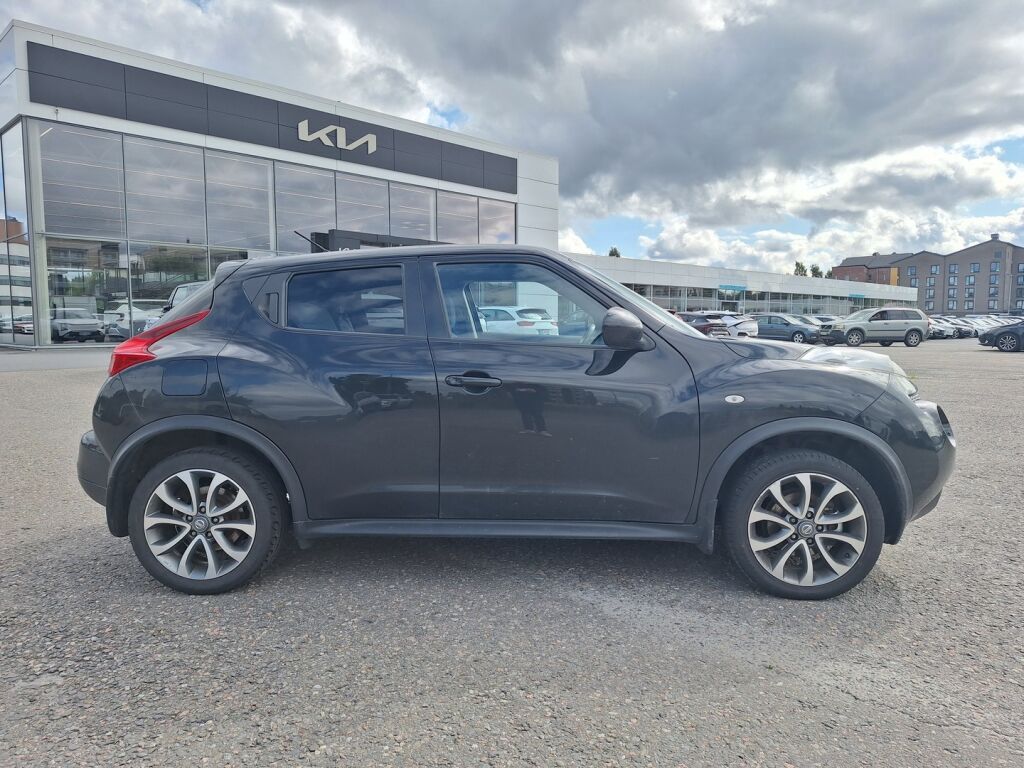 Nissan Juke 2012 Musta