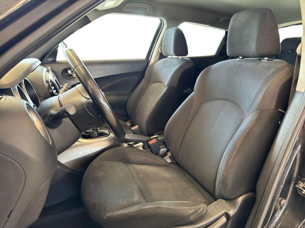 Nissan Juke 2012 Musta