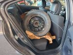 Toyota Avensis 2012 Harmaa