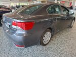 Toyota Avensis 2012 Harmaa