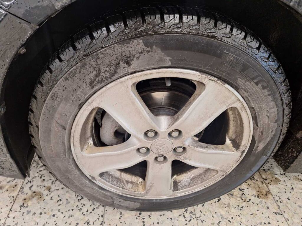 Toyota Prius 2012 Musta