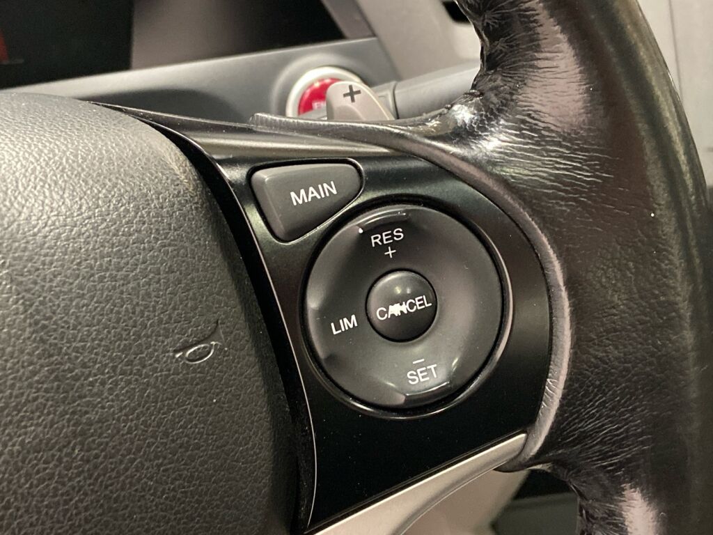 Honda Civic 2012 Ruskea (beige)