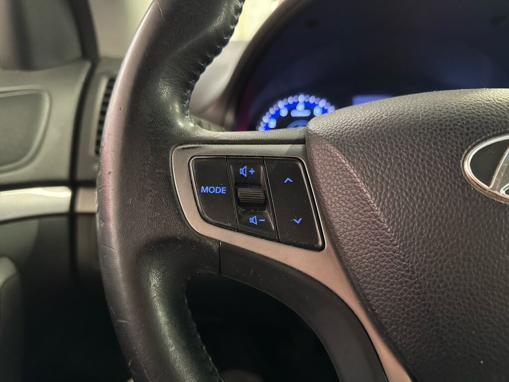 Hyundai i40 2012 Harmaa