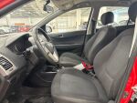 Hyundai i20 2012 Punainen
