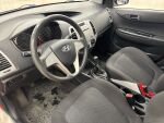 Hyundai i20 2012 Punainen