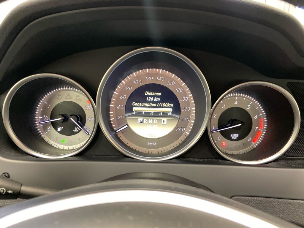Mercedes-Benz C 2012 Sininen