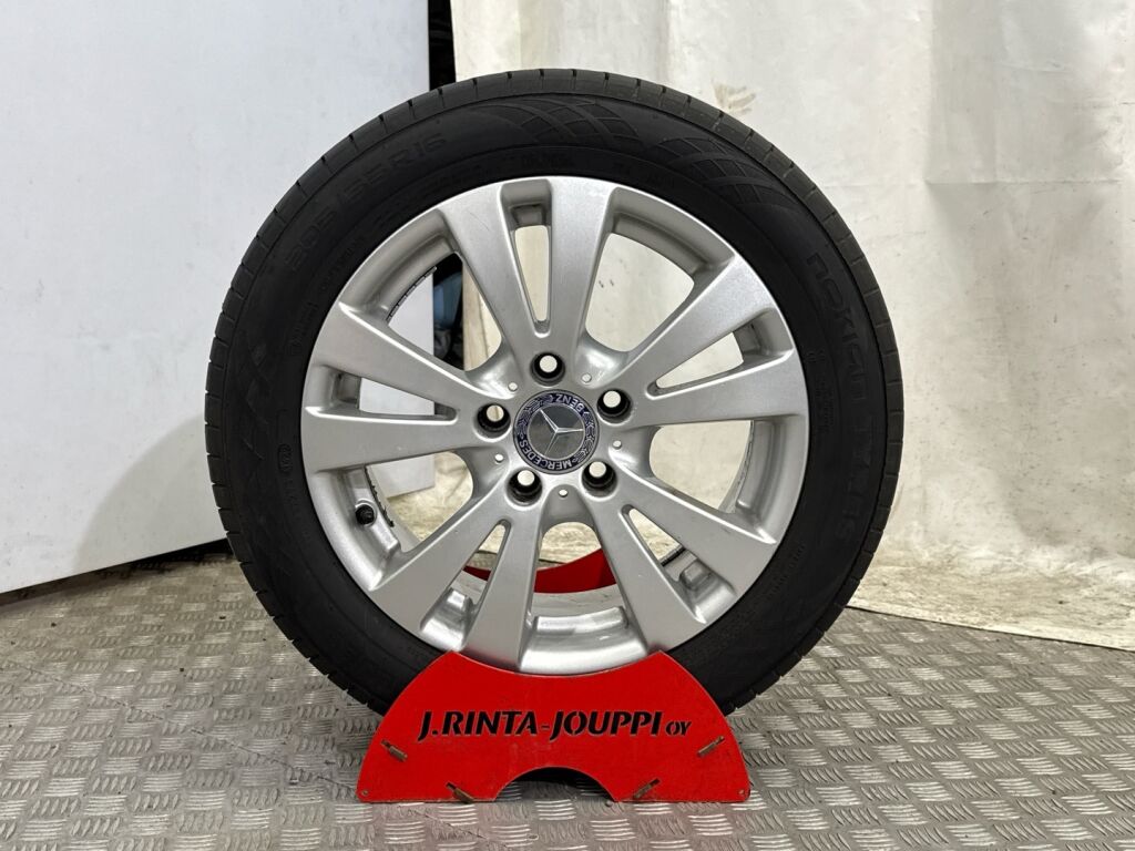 Mercedes-Benz C 2012 Valkoinen