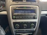 Skoda Octavia 2012 Punainen