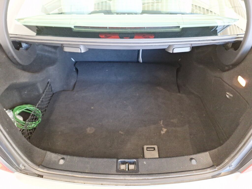Mercedes-Benz C 2012 Harmaa