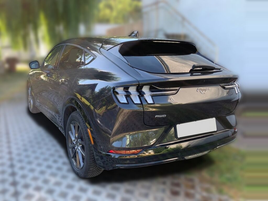 Ford Mustang Mach-E 2022 