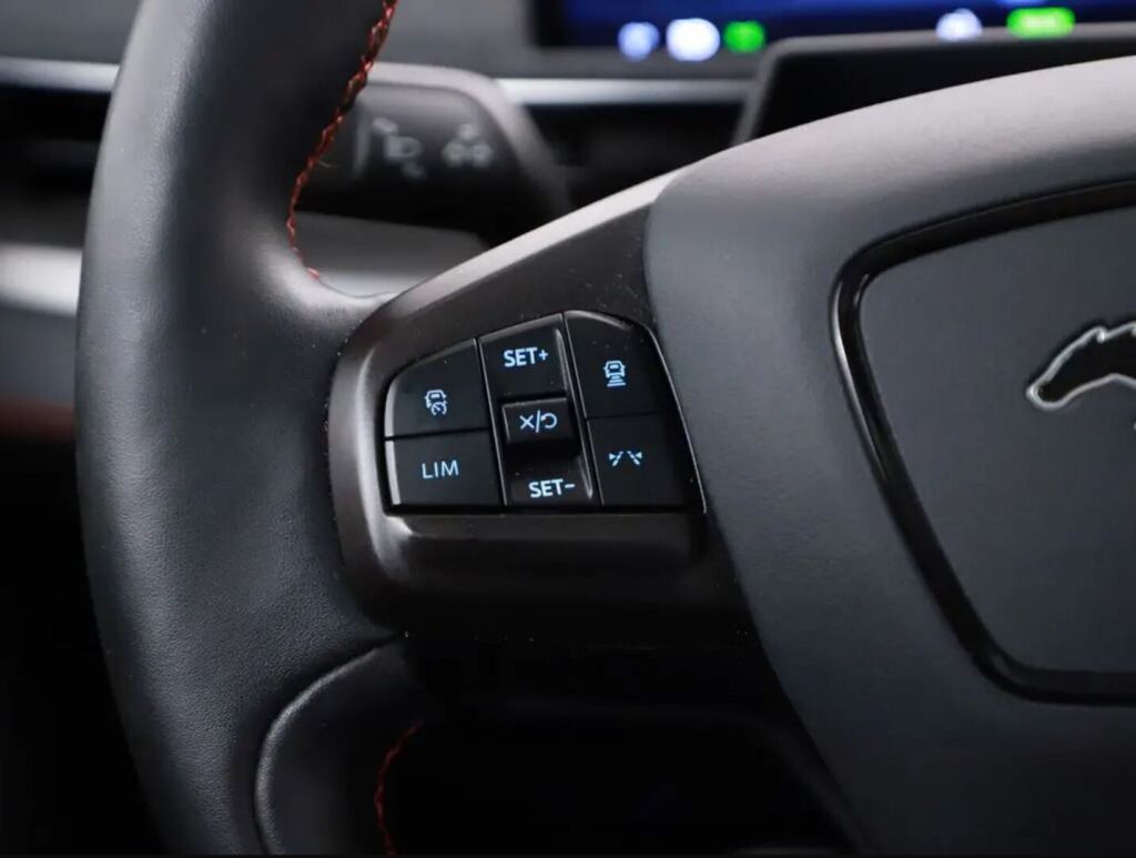 Ford Mustang Mach-E 2021 