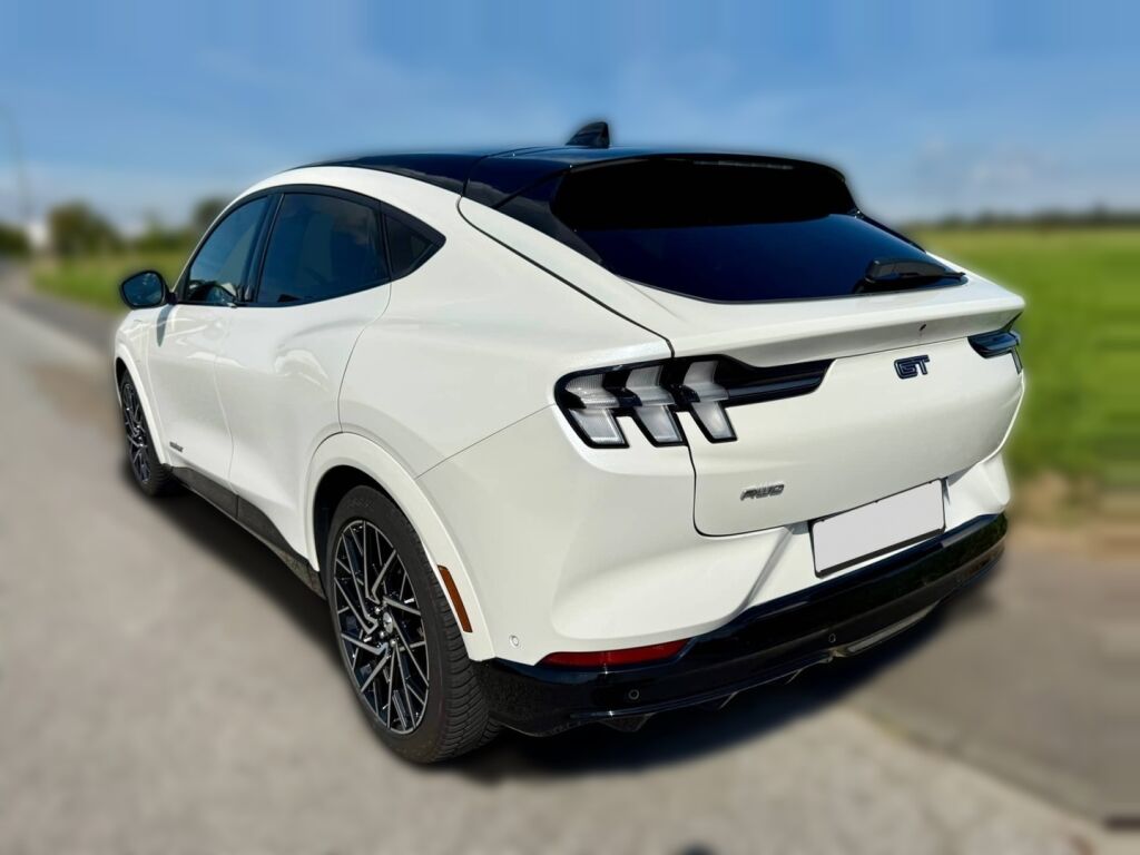 Ford Mustang Mach-E 2022 
