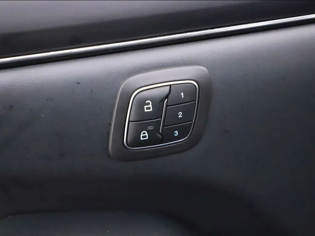 Ford Mustang Mach-E 2022 