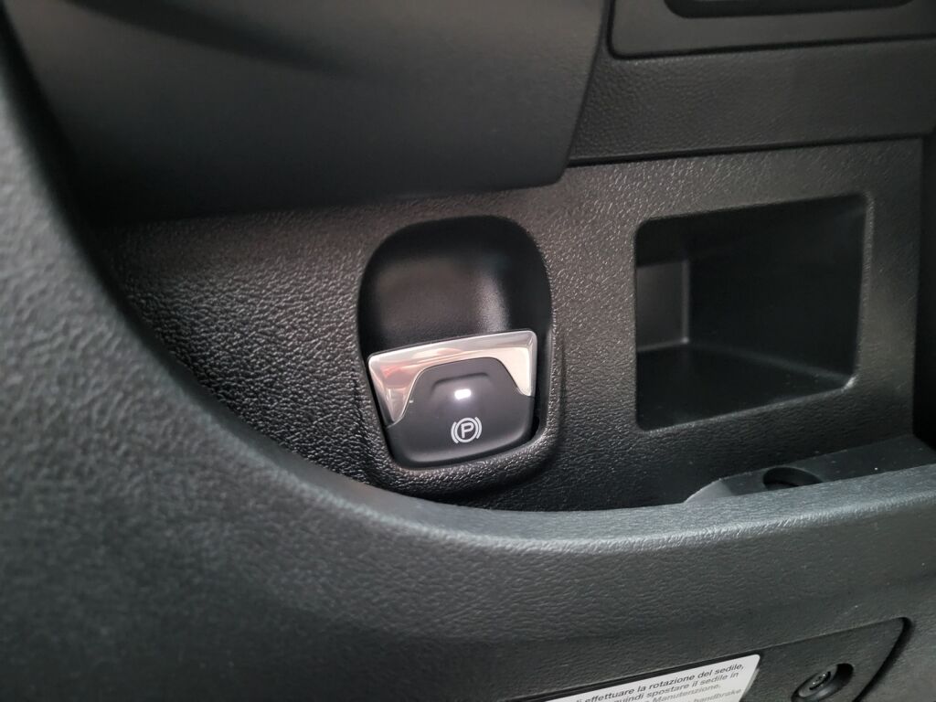 Adria CORAL SUPREME 670 DL 2025 Harmaa