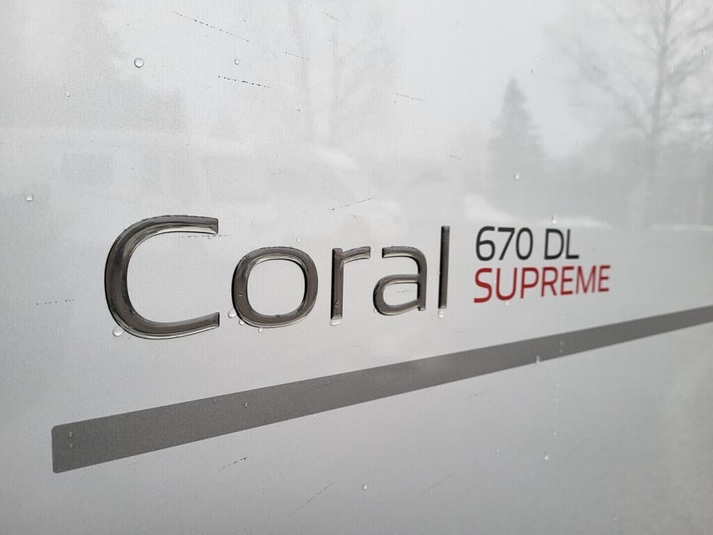 Adria CORAL SUPREME 670 DL 2025 Harmaa