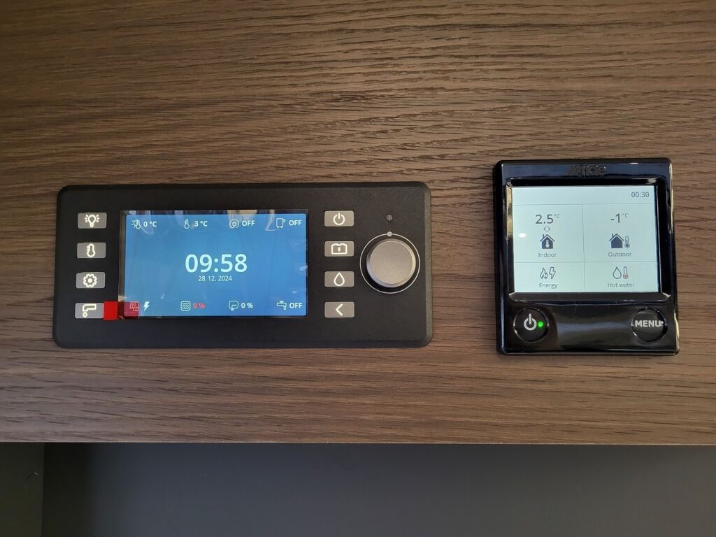 Adria CORAL SUPREME 670 DL 2025 Harmaa