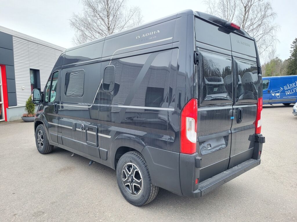 Adria TWIN 540 SPB 2025 Musta