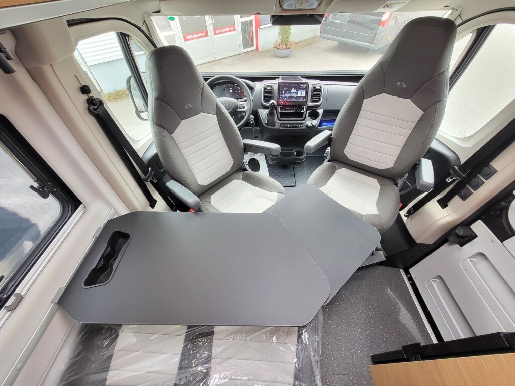 Adria TWIN 540 SPB 2025 Musta