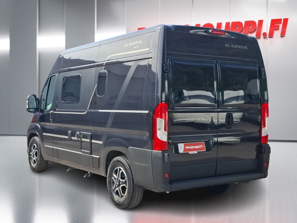 Adria TWIN 540 SPB 2025 Musta