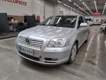 Toyota Avensis 2003 Hopea