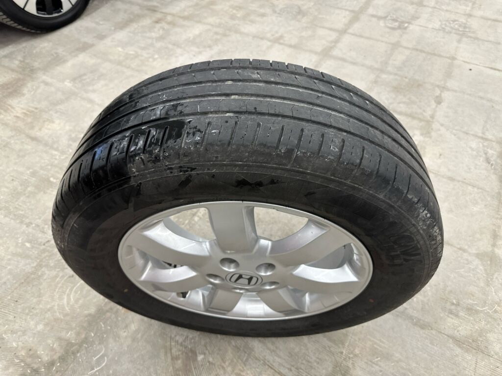 Honda CR-V 2007 Punainen