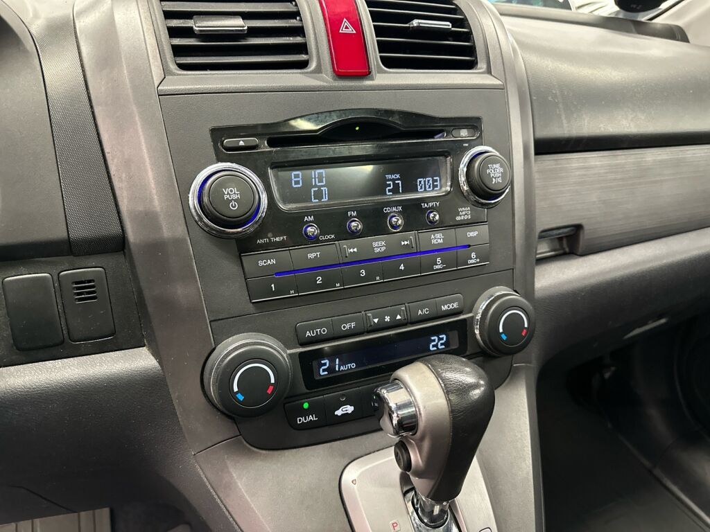 Honda CR-V 2007 Punainen